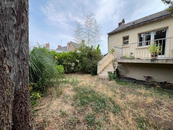 Maison à vendre à Gennes dans le Maine-et-Loire (49350), ref : 49107-1118