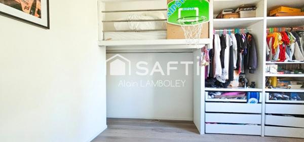 "Bel appartement proche centre-ville et toutes commodités"