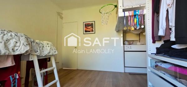 "Bel appartement proche centre-ville et toutes commodités"