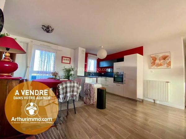 Vente Appartement 3 pièces 81 m2 à Plescop