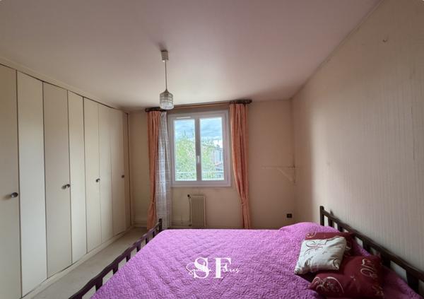 Maison 5 pièce(s) 4 chambre(s) 104 m²