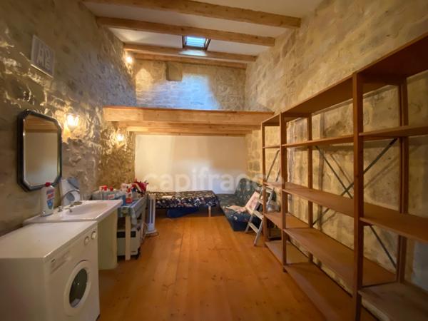 Grande maison de caractère 220m2 en pierre à Vagnas (07), à proximité de Vallon-Pont-d’Arc