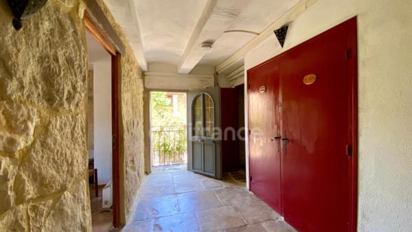 Grande maison de caractère 220m2 en pierre à Vagnas (07), à proximité de Vallon-Pont-d’Arc