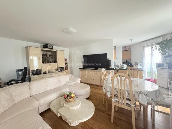 Vente Appartement 4 pièces 83 m2 à Serris
