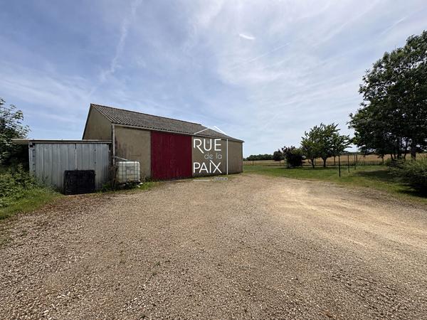 86190 VOUILLE Terrain constructible Vouillé 1200m²