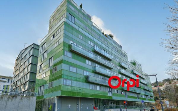 Appartement à vendre    4 pièces • 95,02 m2 Lyon 2