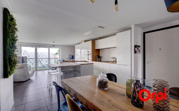 Appartement à vendre    4 pièces • 95,02 m2 Lyon 2