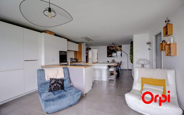 Appartement à vendre    4 pièces • 95,02 m2 Lyon 2