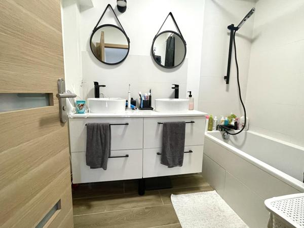 Vente / Appartement T4