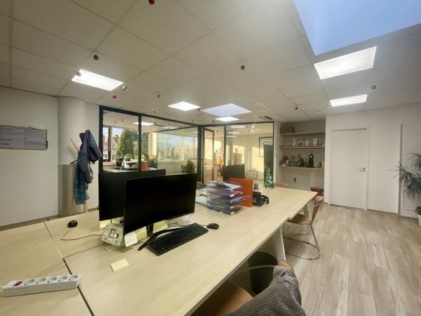 Surfaces de bureaux à louer - Ville Active - Nîmes