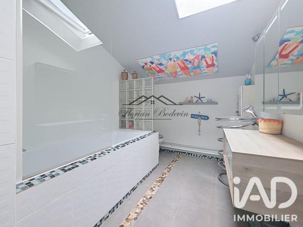 Maison à vendre 5 pièces 106,42 m² Émerainville