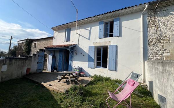 Maison à vendre    4 pièces •  Semussac