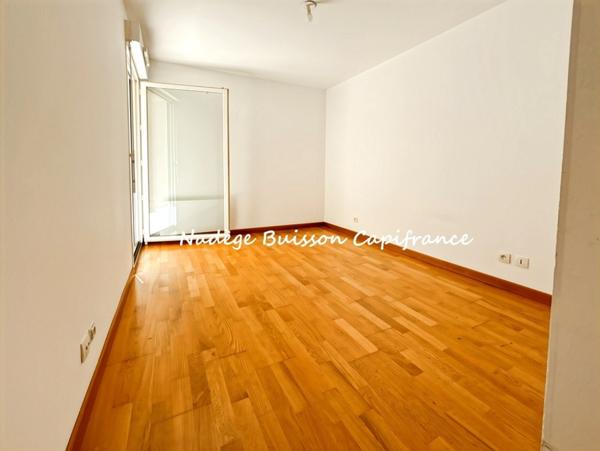 Appartement 2 pièces DEAUVILLE 43,48 m² - terrasse plein sud de 20 m²-box fermé- plage à pied