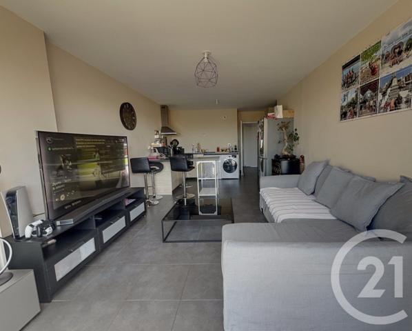 Appartement F4 à vendre  4 pièces - 74,71 m2 MARSEILLE - 13013