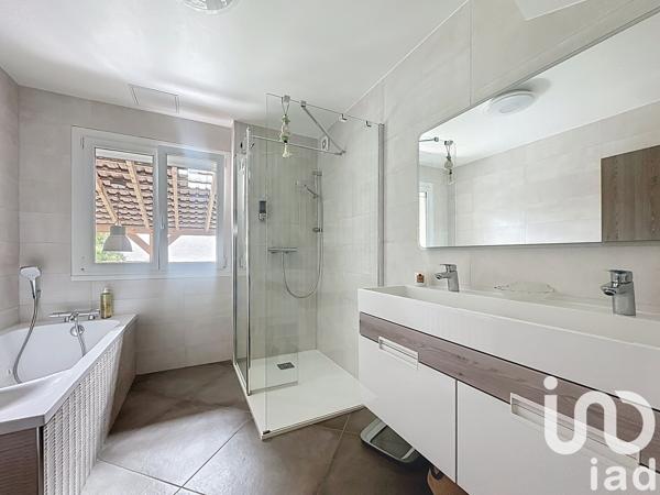 Maison à vendre 6 pièces 177 m² Orly