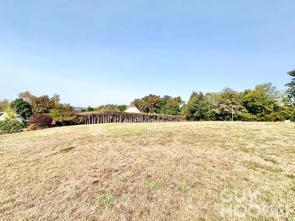 Terrain à bâtir de 1217 m² proche d'ORTHEZ