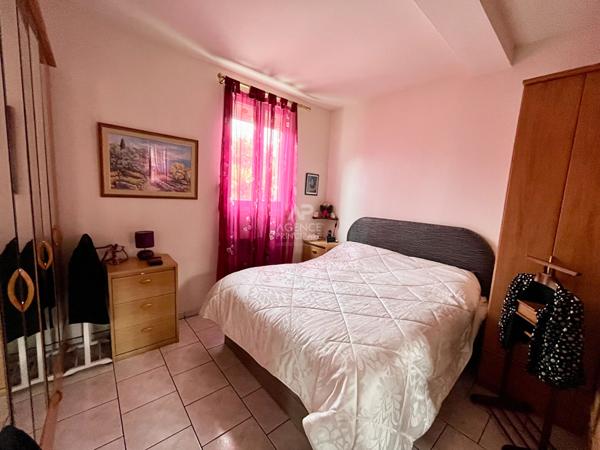 Immeuble Conflans Sainte Honorine 1 250 000 € **  - Référence  8080
