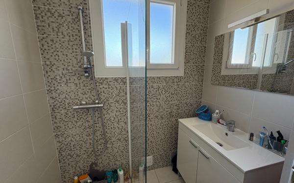 Maison à vendre    6 pièces •  Semussac