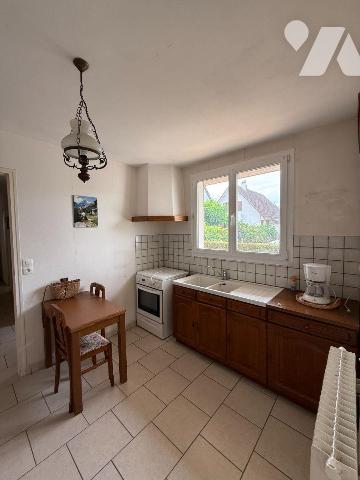 Maison indépendante à vendre - Proximité Mesnil-Esnard
Maison édifiée sur une parcelle de 516 ...