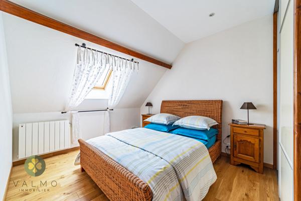 Maison 8 pièce(s) 5 chambre(s) 266 m²