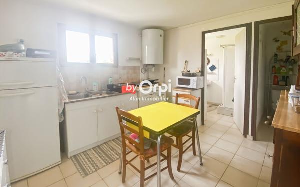 Maison à vendre    2 pièces • 40 m2 Viplaix