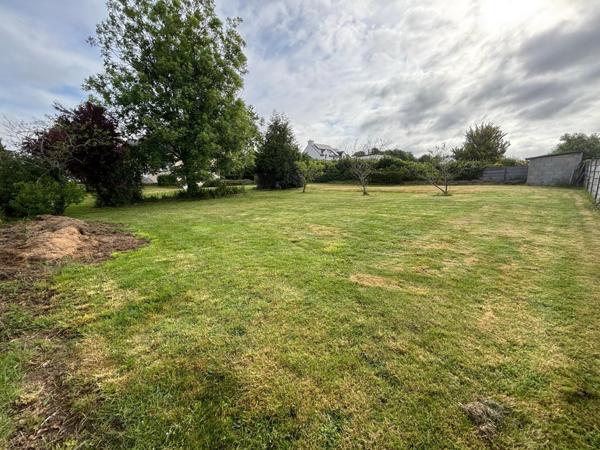 Terrain à SAINT-MARCEL, 56140 - 869m²