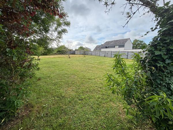 Terrain à SAINT-MARCEL, 56140 - 869m²