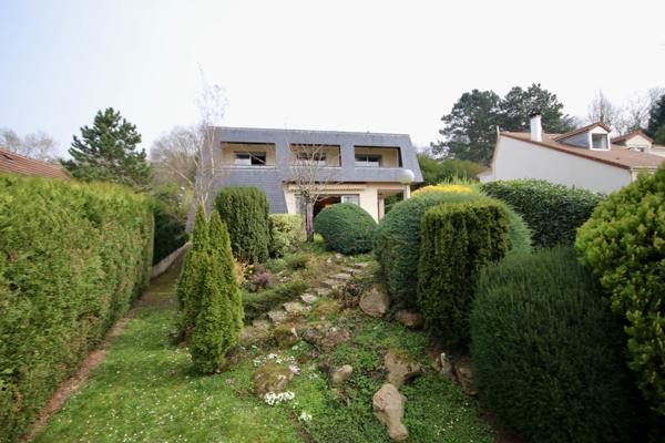 Bessancourt (95550) Coteaux de Bessancourt, Villa 155 m2, 6 chambres, terrain 1036 m2.