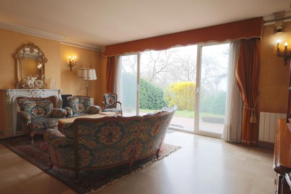Bessancourt (95550) Coteaux de Bessancourt, Villa 155 m2, 6 chambres, terrain 1036 m2.
