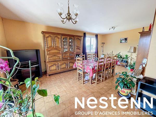 A Vendre: Maison sur sous sol complet - Centre LA CHAPELLE DE GUINCHAY (71750)