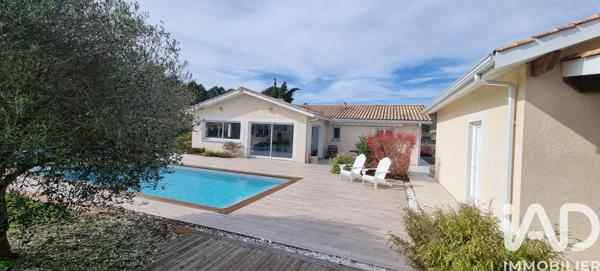 Maison à vendre 6 pièces 135 m² Salles