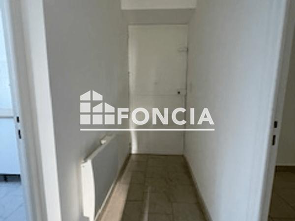 Location Appartement 3 pièces 70 m² - 11 RUE PIERRE BENOIT Marseille 13 13013