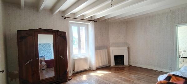 Ferme à vendre 7 pièces  Villeneuve ASSAIS LES JUMEAUX (79)