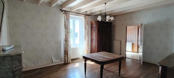 Ferme à vendre 7 pièces  Villeneuve ASSAIS LES JUMEAUX (79)