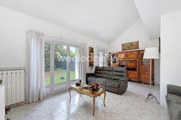 Maison à vendre 6 pièces de 100,45 m² à Éragny