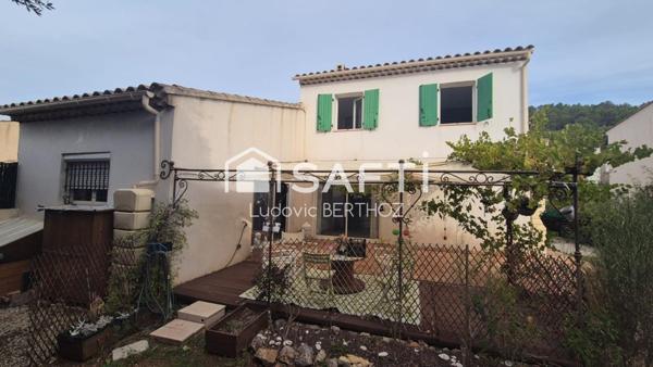 Villa 5 pièces de 110 m2 avec jardin