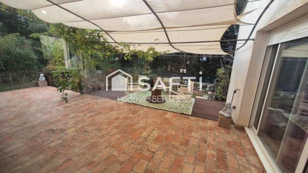 Villa 5 pièces de 110 m2 avec jardin