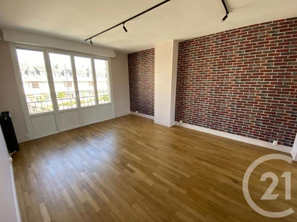 Appartement à vendre  4 pièces - 77,50 m 2   LISIEUX  - 14