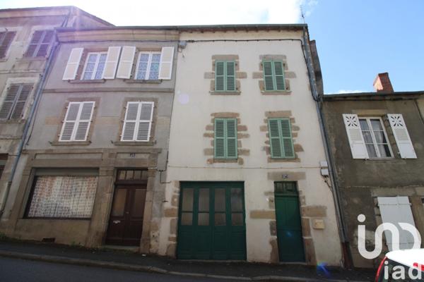 Maison de ville 5 pièces de 124 m² à Bourganeuf (23400)