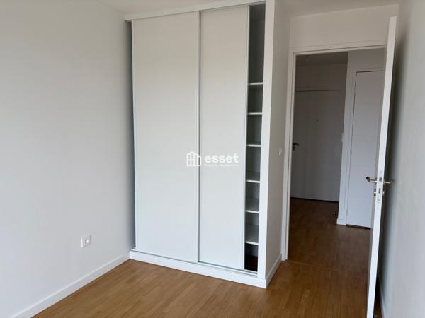 Location Appartement 3 pièces 63.8 m² - Levallois-perret 92300