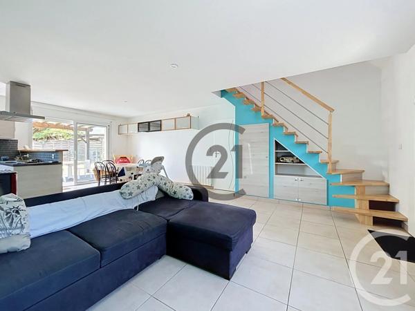 Maison à vendre  6 pièces - 106,49 m 2   ST LYPHARD  - 44