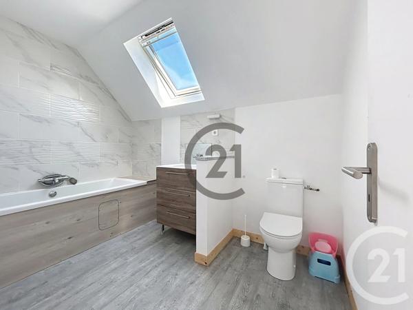 Maison à vendre  6 pièces - 106,49 m 2   ST LYPHARD  - 44