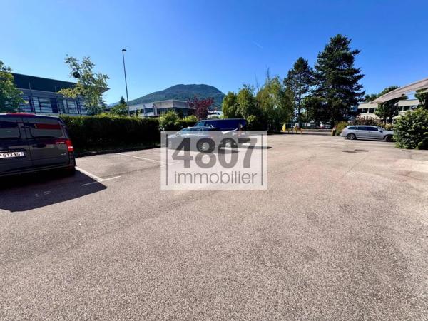 Bureau à louer à Annecy (74940)