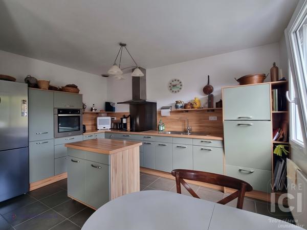 Maison familiale de plain-pied - Secteur Bourg - 5chambres