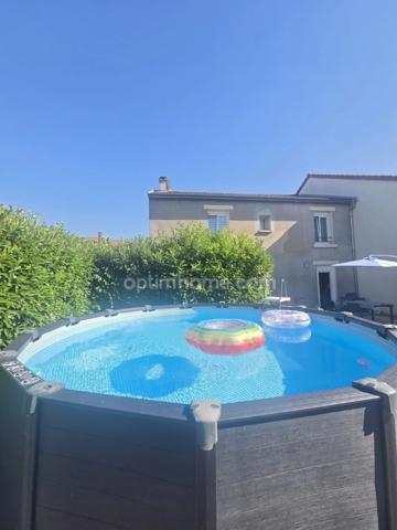 Maison rénovée à vendre 4 chambres, jardin et piscine à BRAS SUR MEUSE