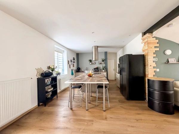Maison rénovée à vendre 4 chambres, jardin et piscine à BRAS SUR MEUSE