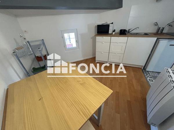 Location Studio meublé 16.37 m² - Niort 79000
