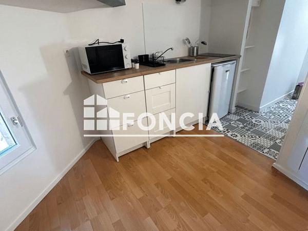 Location Studio meublé 16.37 m² - Niort 79000