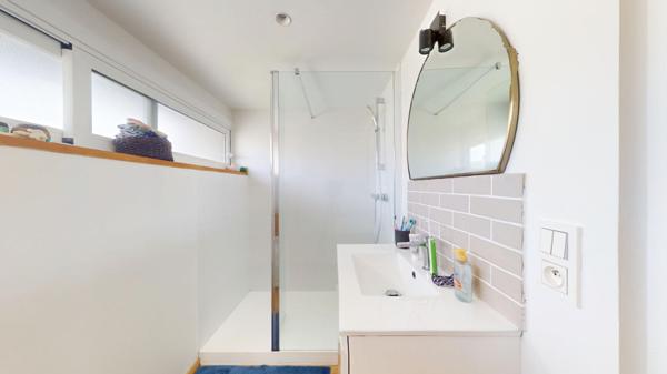Maison 5 pièces 84.16 m2