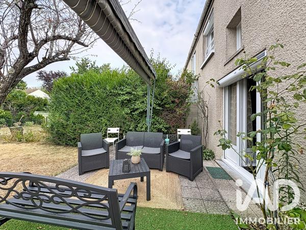 Maison à vendre 6 pièces 107 m² Savigny-le-Temple